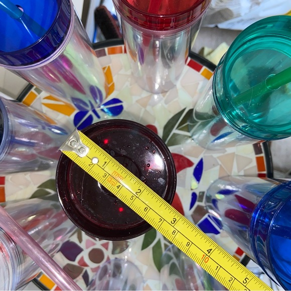 Mixed Brands of Colorful Tumbler w/9pcs. & Straws-Used w/Some Lite Wash & Wear - Picture 6 of 16